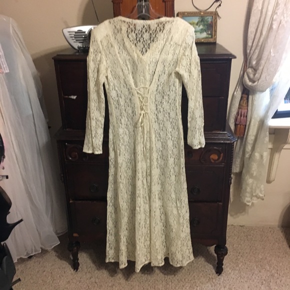 Vintage lace Western boho beachy wedding dress - Picture 6 of 8